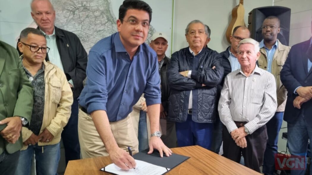 No momento, você está visualizando INVESTIMENTOS: Kalil autoriza construção do Mercado Municipal em VG