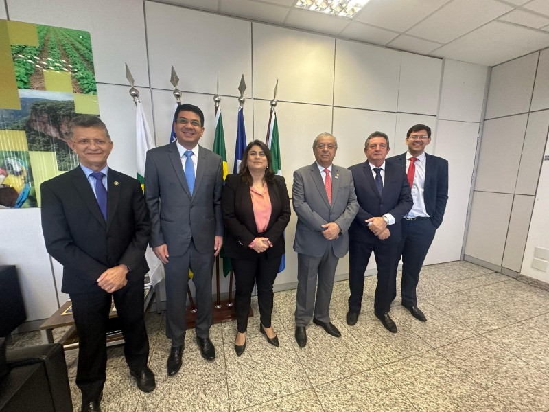 No momento, você está visualizando BRASÍLIA: Kalil Baracat busca recursos para aumentar potencial de investimento em VG