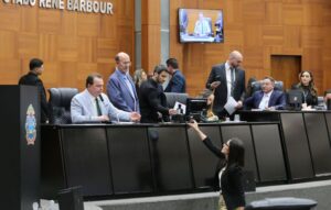 Leia mais sobre o artigo ALMT entra em recesso em meio à disputa pela 1ª secretaria