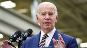 Leia mais sobre o artigo Biden passou a aceitar ideia de que pode ter que desistir da reeleição, diz jornal