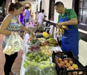 Leia mais sobre o artigo Sesc-MT traz feira, chopp, música ao vivo e exposição de arte