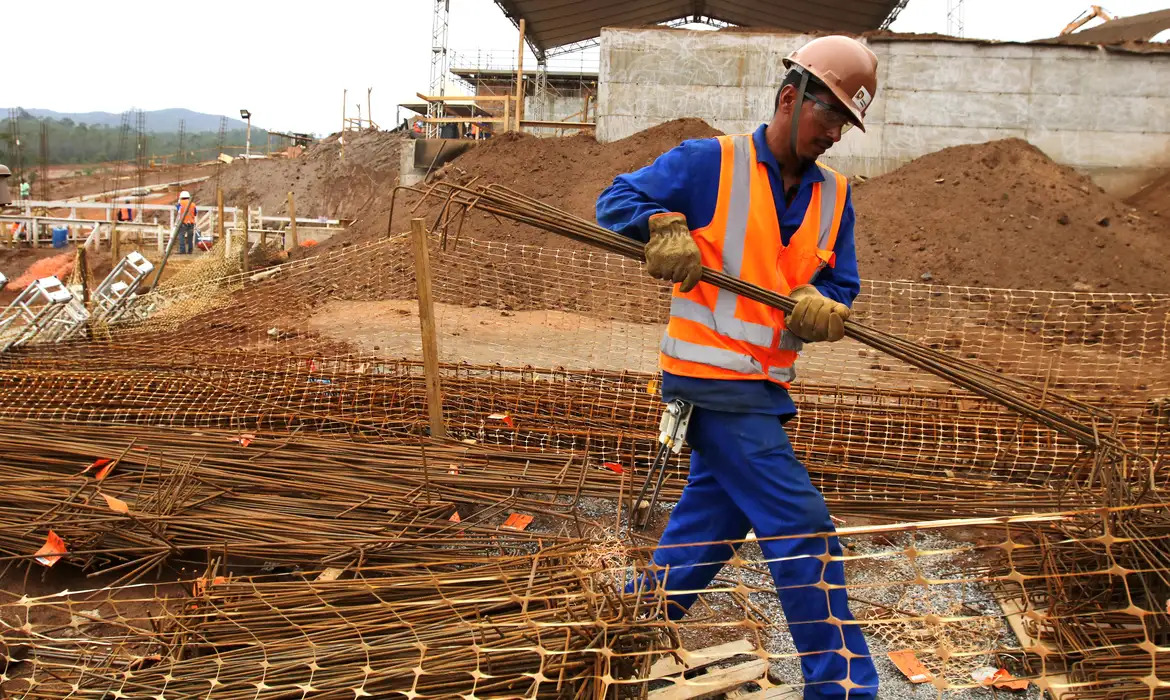 No momento, você está visualizando Construção Civil puxa geração de emprego formal em Rondonópolis