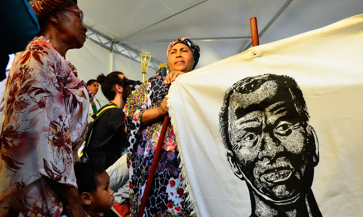 No momento, você está visualizando Consciência Negra será feriado nacional pela 1ª vez neste ano; saiba o que muda