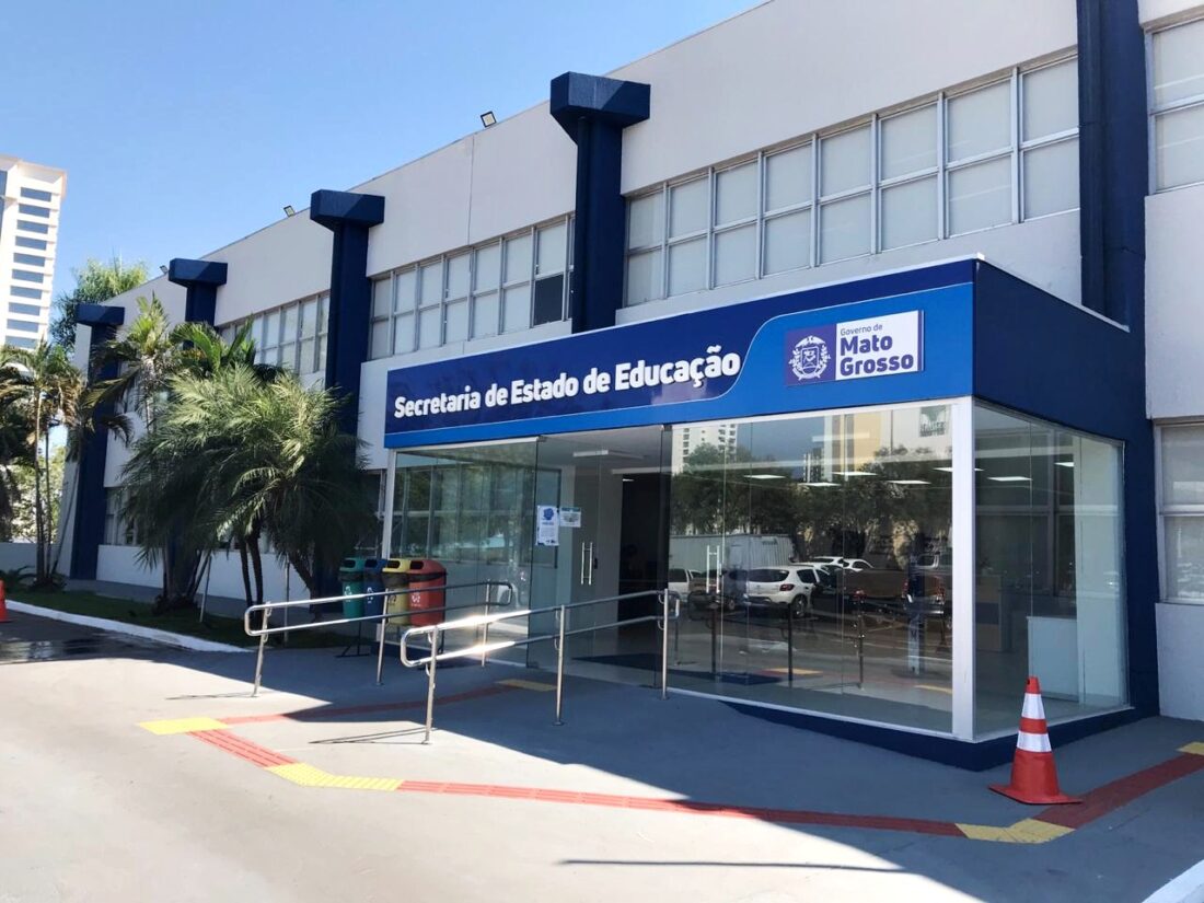 No momento, você está visualizando Escolas Técnicas abrem seletivo com salários de até R$ 8,7 mil em MT
