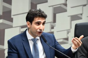 Leia mais sobre o artigo Galípolo aponta efeito de precatórios na aceleração da economia