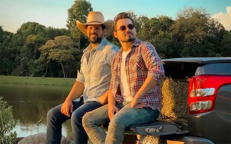 No momento, você está visualizando MT recebe festival de churrasco da dupla Fernando e Sorocaba