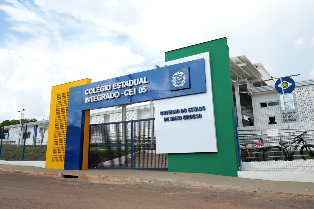 No momento, você está visualizando Várzea Grande garante manutenção de alunos em escola estadual