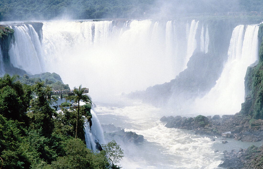 No momento, você está visualizando Brasil atinge recorde na entrada de turistas estrangeiros