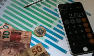 Leia mais sobre o artigo Mercado financeiro projeta inflação em 5,58% para 2025