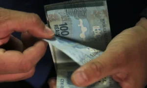 Leia mais sobre o artigo Poupança tem saques de R$ 26,3 bi em janeiro, diz Banco Central