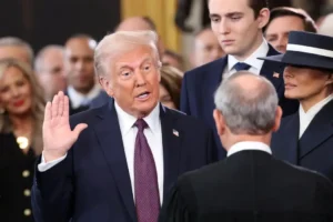 Leia mais sobre o artigo Trump cumpre promessa e taxa aço e alumínio em 25%; Brasil é atingido