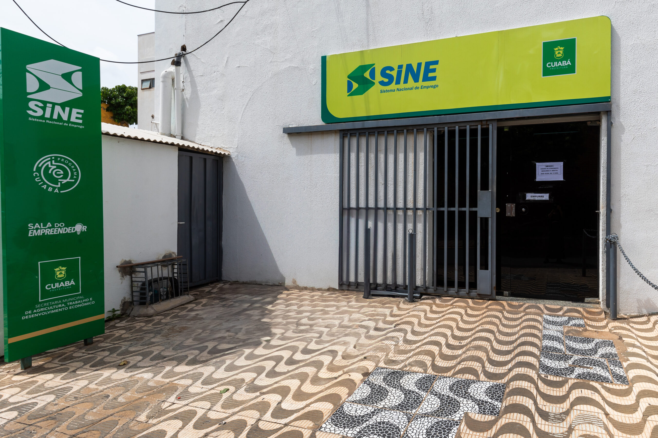 No momento, você está visualizando Sine Cuiabá abre semana com 255 vagas disponíveis