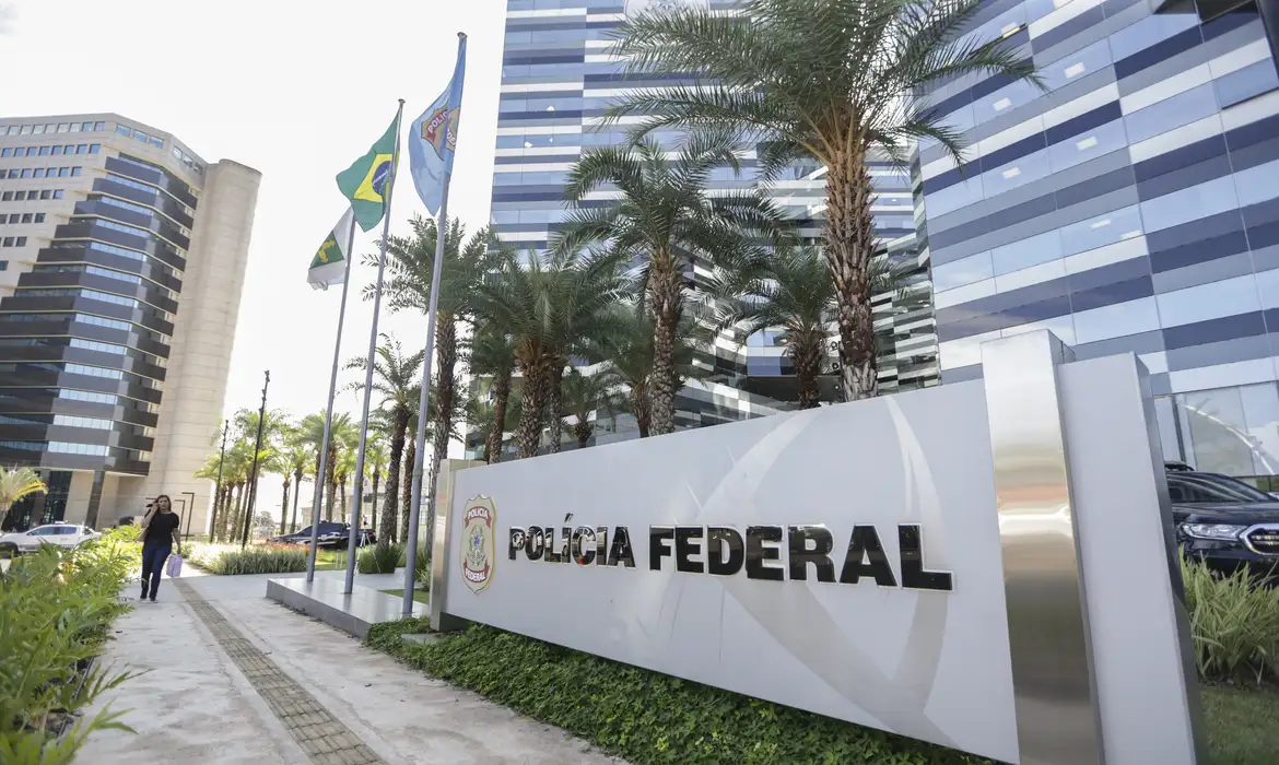 No momento, você está visualizando Inscrições para concurso da PF estão abertas para 192 vagas