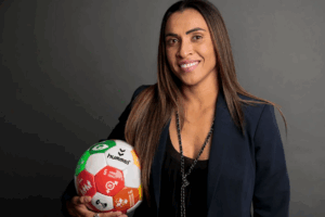 Leia mais sobre o artigo Marta é eleita a melhor jogadora da história do futebol feminino