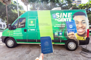 Leia mais sobre o artigo Van do Sine na Praça da República oferta 314 vagas de emprego, confira!