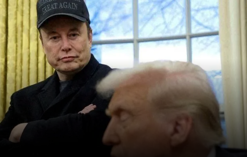 No momento, você está visualizando Briga entre Trump e Musk instaura crise no governo dos EUA