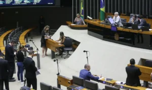 Leia mais sobre o artigo Câmara aprova novas regras para regularização de imóveis rurais