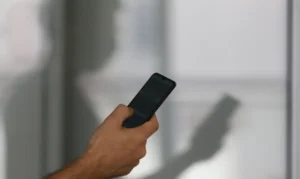 Leia mais sobre o artigo Seis em cada dez apostadores usaram bets ilegais este ano