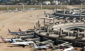 Leia mais sobre o artigo Movimento nos aeroportos brasileiros cresce 10% em 2025
