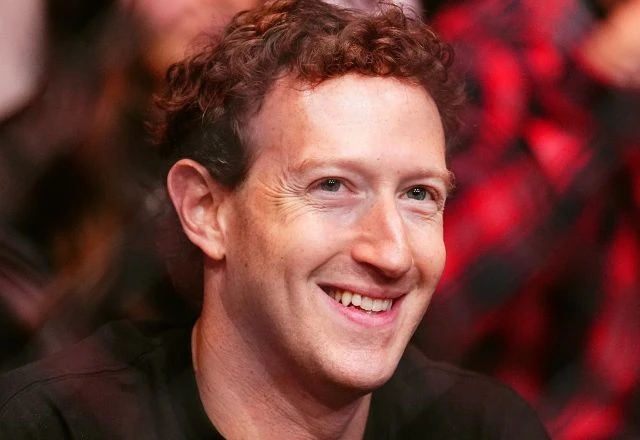 No momento, você está visualizando Superinteligência pessoal é aposta da Meta para o futuro, diz Zuckerberg