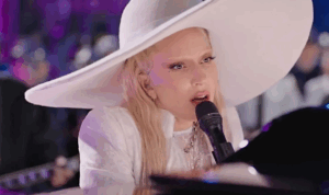 Leia mais sobre o artigo Com 12 indicações, Lady Gaga lidera nomeações do VMA pela 3ª vez