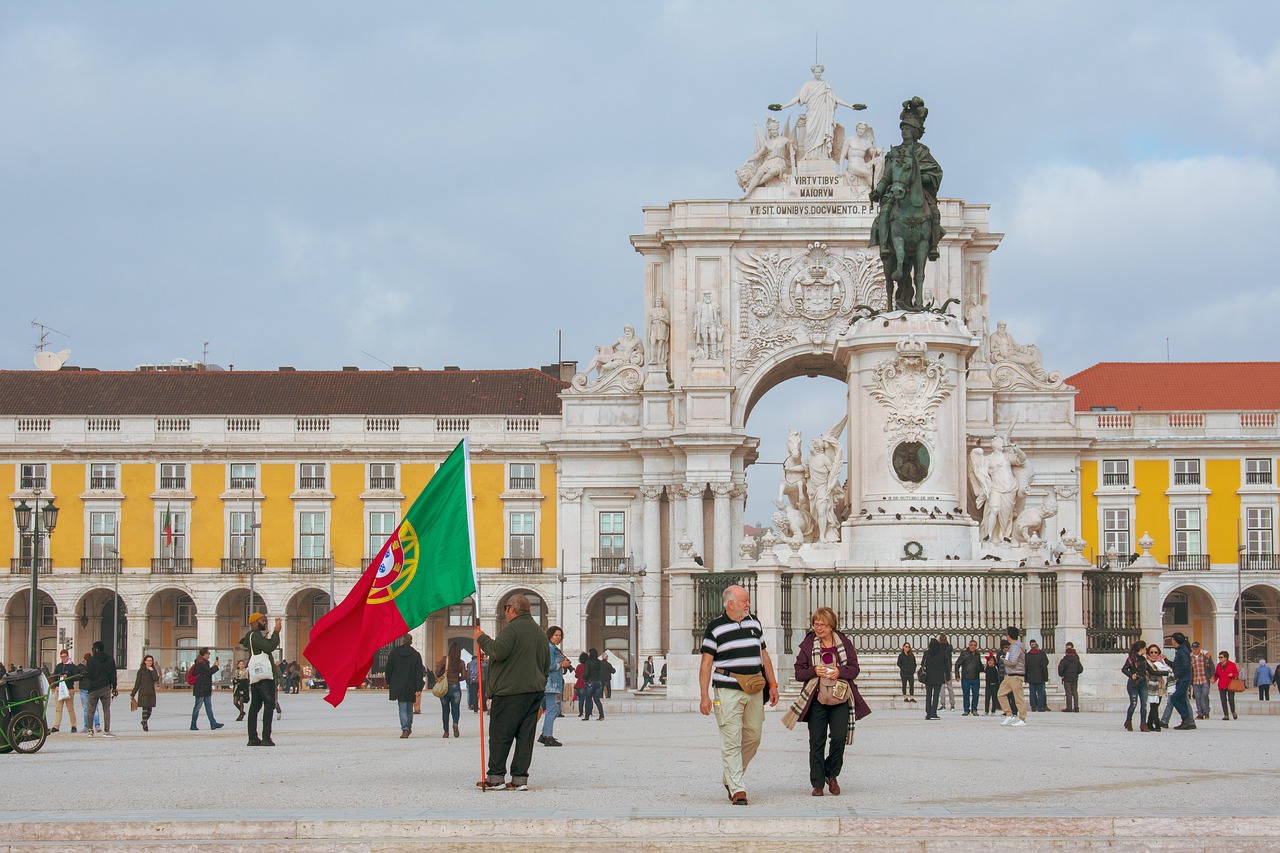 No momento, você está visualizando Consulado alerta brasileiros em Portugal sobre nova polícia de imigração