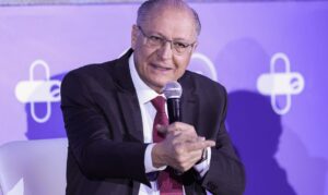 Leia mais sobre o artigo Governo quer aumentar número de setores fora do tarifaço
