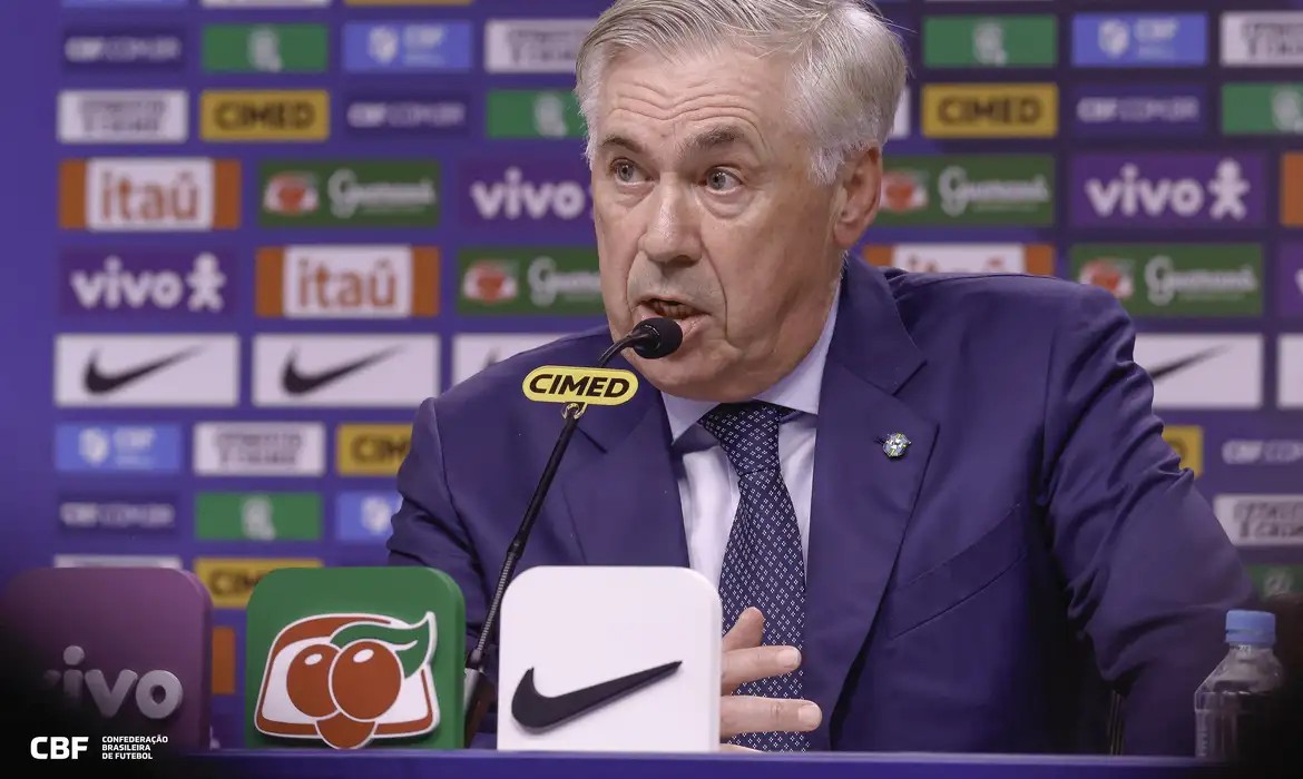 No momento, você está visualizando Brasil inicia preparação para jogo contra o Chile