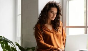 Leia mais sobre o artigo Mulheres são as mais afetadas pela perda de flexibilidade do home office