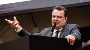 Leia mais sobre o artigo Max Russi apresenta PL para fortalecer Cuidados Paliativos em MT