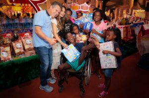 Leia mais sobre o artigo Governo de MT homenageia a infância no Dia do SER Família Criança