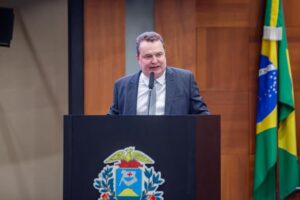 Leia mais sobre o artigo Max Russi articula caminhão para a agricultura familiar de São José do Povo