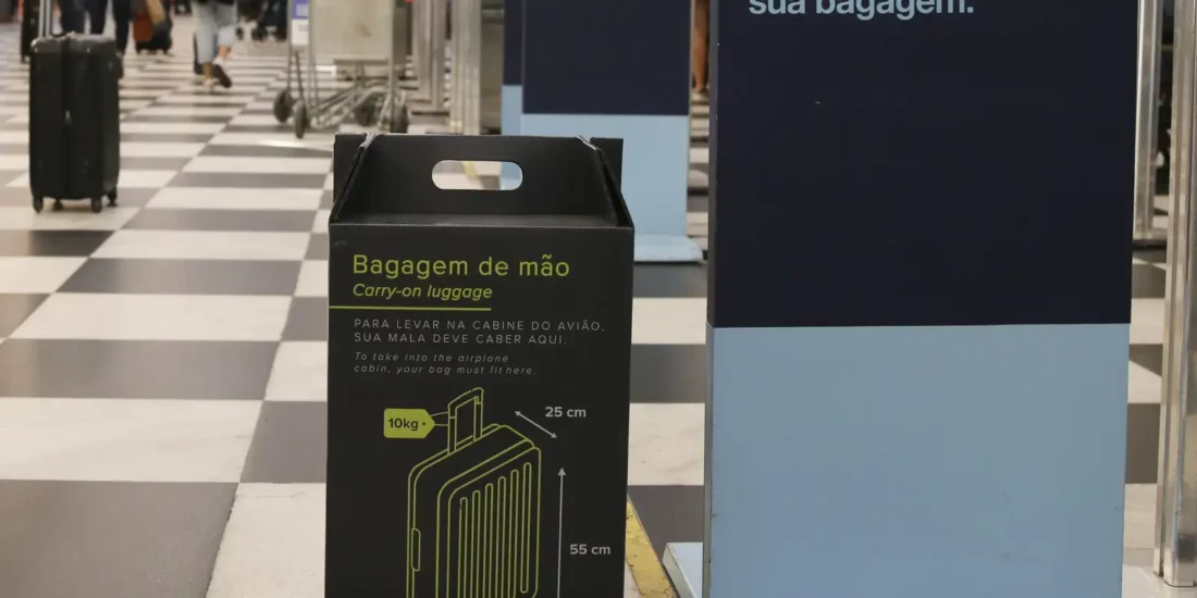 No momento, você está visualizando Senado aprova gratuidade para bagagem de mão em voos