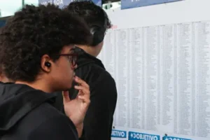 Leia mais sobre o artigo Confira gabarito oficial da prova V2 da primeira fase da Fuvest 2026