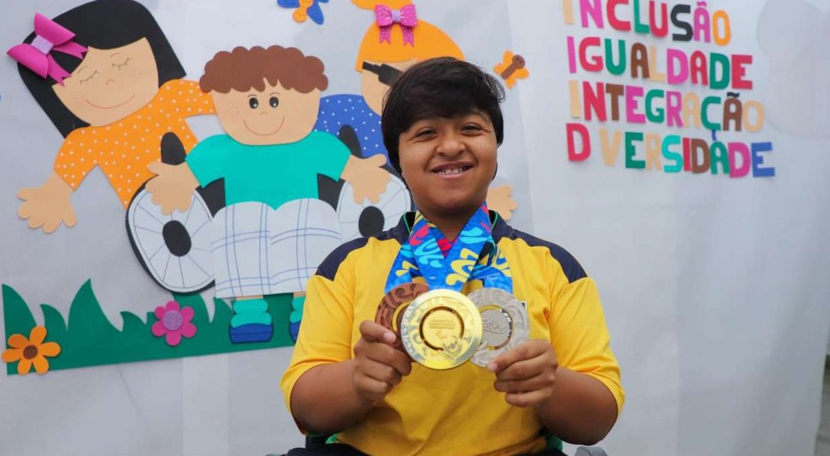 No momento, você está visualizando Paratleta várzea-grandense conquista três medalhas no Chile