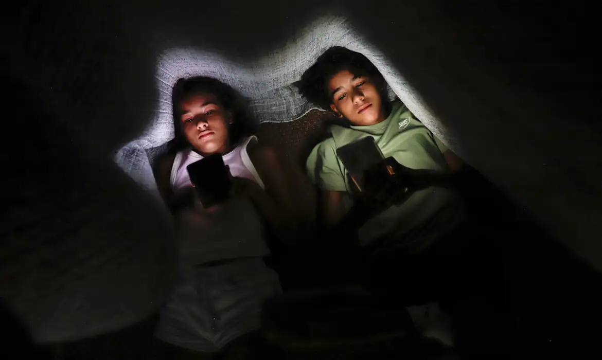 No momento, você está visualizando Acesso à internet na primeira infância mais do que dobrou desde 2015