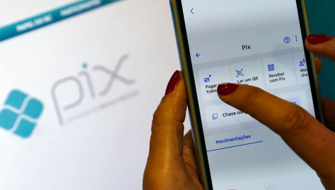 No momento, você está visualizando Após adiamentos, Banco Central desiste de regular Pix Parcelado