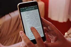 Leia mais sobre o artigo Brasileiro está falando menos de política no WhatsApp, diz estudo