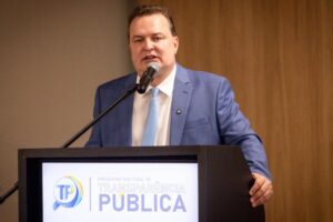 Leia mais sobre o artigo Max Russi celebra conquista do Selo Diamante e reforça transparência na ALMT