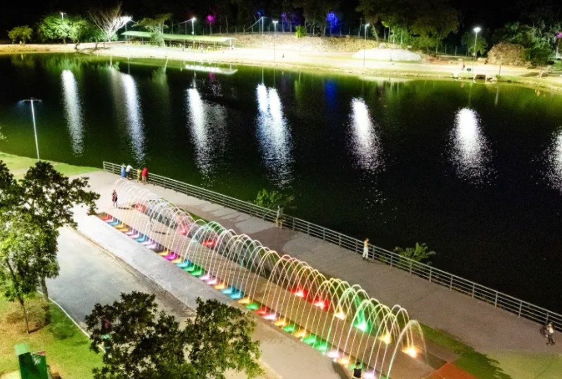 No momento, você está visualizando Réveillon da Família Parque das Águas valoriza talentos regionais