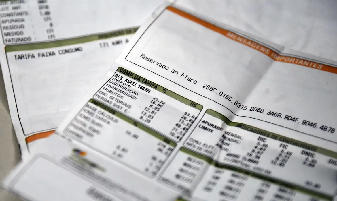 No momento, você está visualizando Aneel define calendário de bandeiras tarifárias para 2026