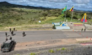 Leia mais sobre o artigo Fronteira com Venezuela, Roraima monitora impactos de ataque dos EUA