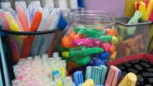 Leia mais sobre o artigo Inmetro orienta pais sobre segurança na compra de materiais escolares