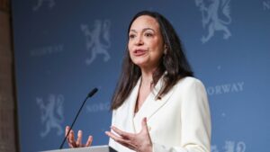 Leia mais sobre o artigo María Corina Machado promete voltar à Venezuela e quer eleições