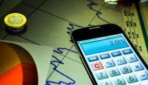 Leia mais sobre o artigo Mercado financeiro reduz para 4% projeção de inflação para 2026