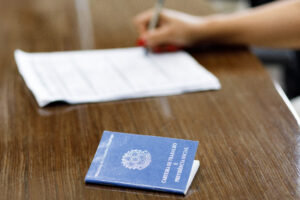 Leia mais sobre o artigo Sine Cuiabá oferece um total de 530 vagas de emprego, confira!