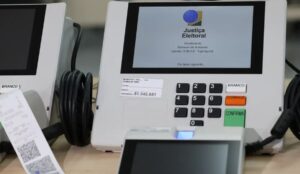 Leia mais sobre o artigo TSE propõe novas regras e recebe sugestões sobre eleições de 2026