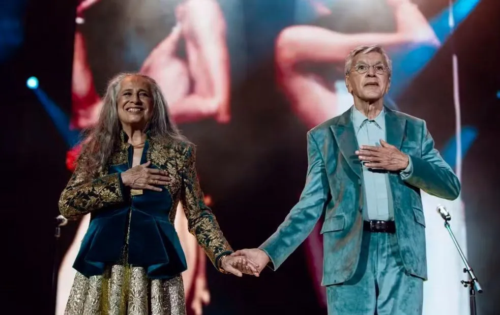No momento, você está visualizando Caetano Veloso e Bethânia levam Grammy de Melhor Álbum de Música