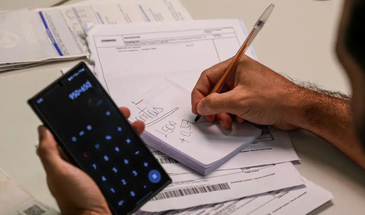 No momento, você está visualizando Contas públicas têm déficit primário de R$ 16,4 bilhões em fevereiro