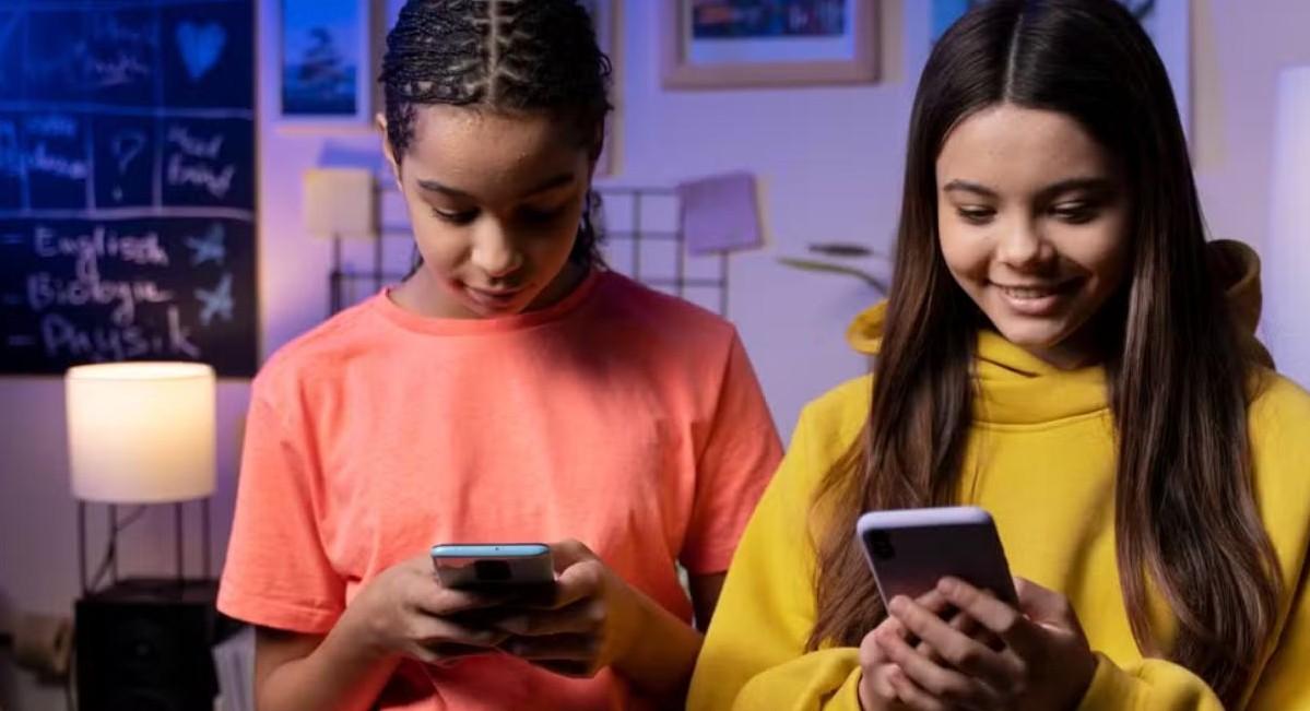 No momento, você está visualizando O que é real na internet? IA já confunde adolescentes, diz pesquisa